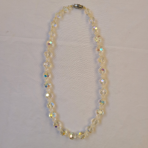 Vintage Jewelry - Vintage 16" Clear Iridescent Faceted Bead Necklace